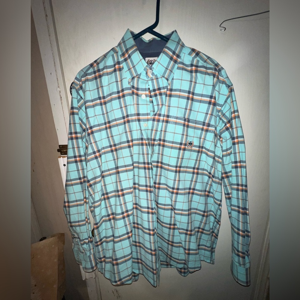 Men’s cinch dress shirt, long sleeve size medium